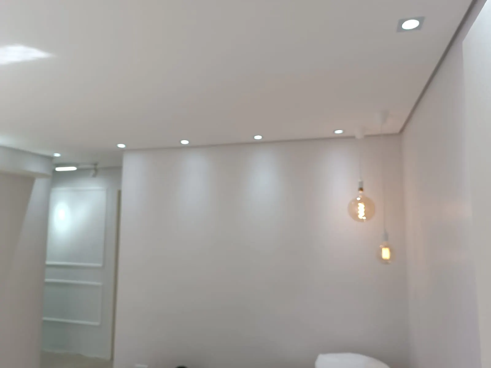 Iluminação residencial — obra em Itaim Paulista, São Paulo