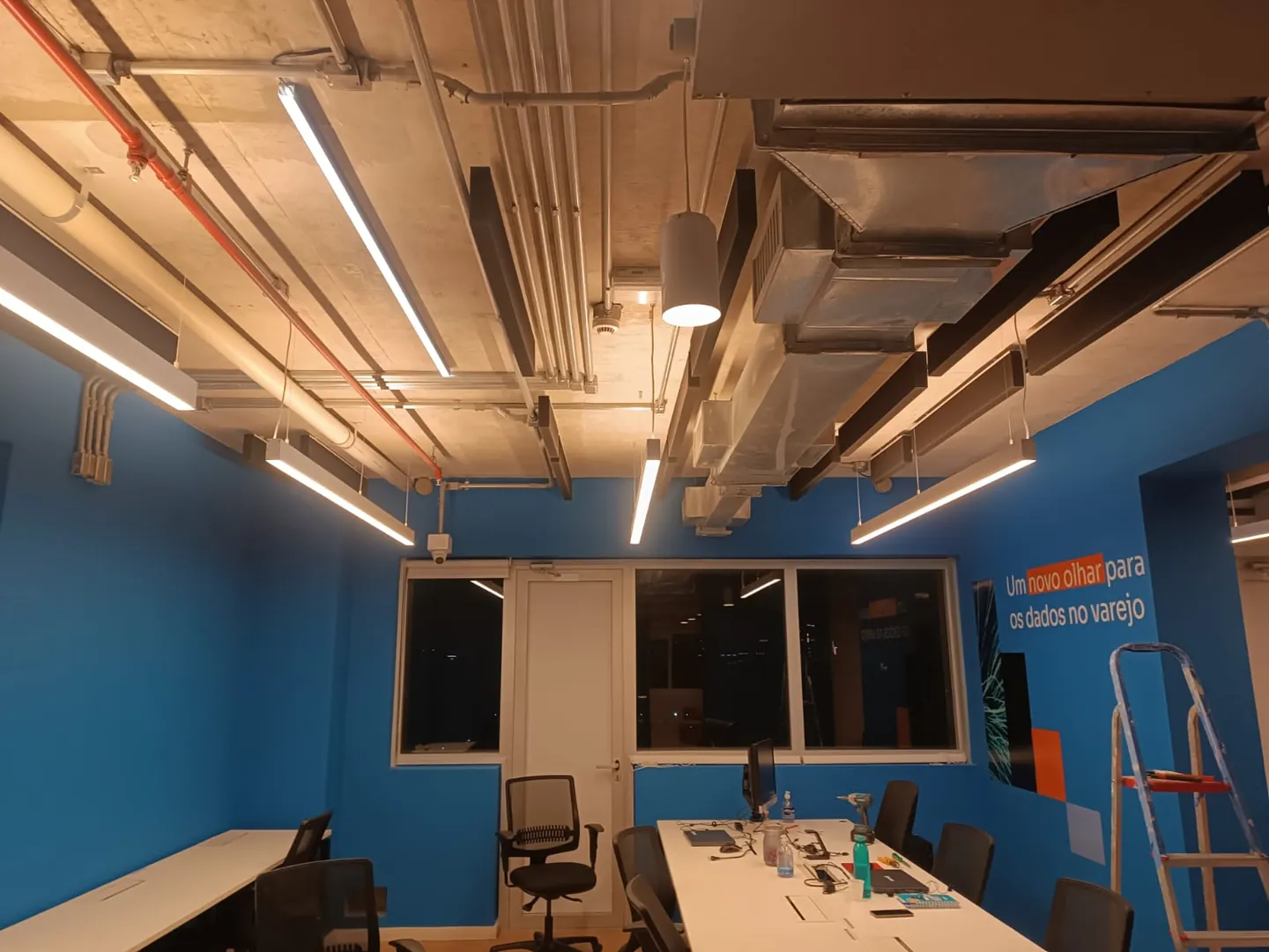 Iluminação de ambiente corporativo — obra em Osasco, São Paulo, imagem 2